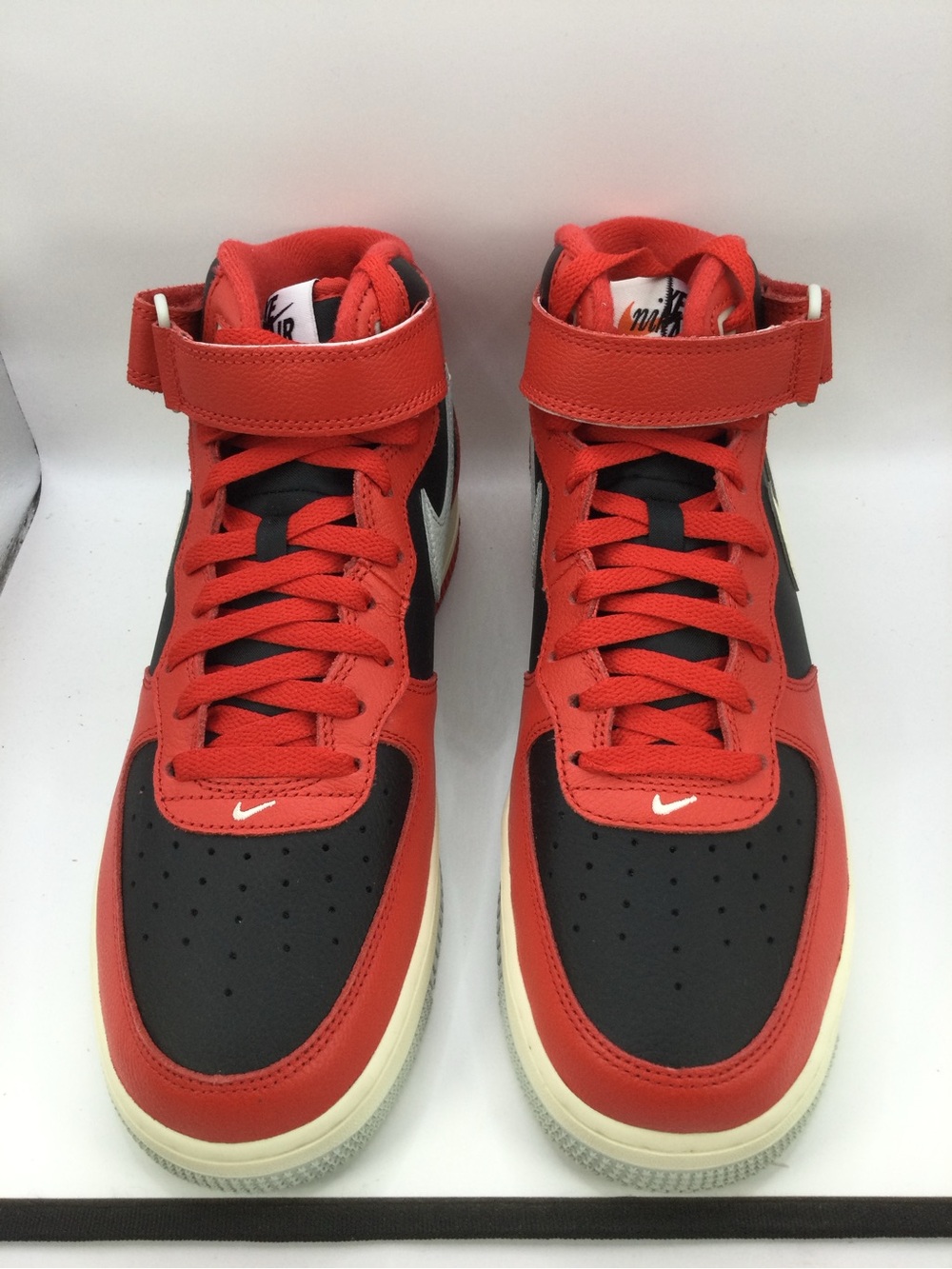 Nike High-Top Sneakers in Red and Black